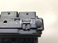 фото thumb №12, Peugeot 407 2005 рамка / модуль предохранителей