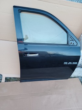 фото thumb №1, Dodge ram дверь правые передние