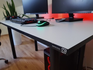 ИГРОВОЙ СТОЛ С RGB СВЕТОДИОДОМ 110x60