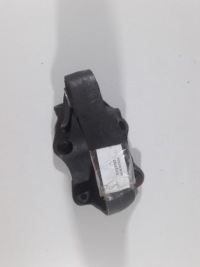 фото thumb №3, Volvo xc60 2.0 d4 13r- кронштейн підпора піввісь