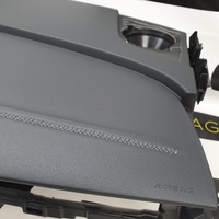 фото thumb №6, Audi a3 8y панель консоль нова szyta подушки ремені подушка безпеки сірий нитка s3 rs3