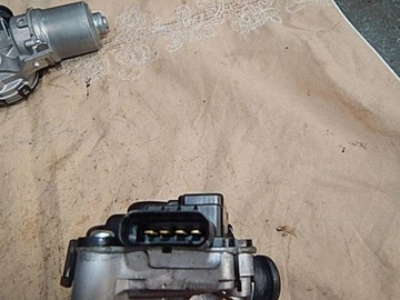 фото thumb №3, Моторчик дворник переднее mini one cooper