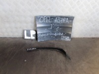 Купити Накладка декоративна обшивка дверей лівий передні  13259065 opel astra j 9-12 r. hb 5d, фото thumb
