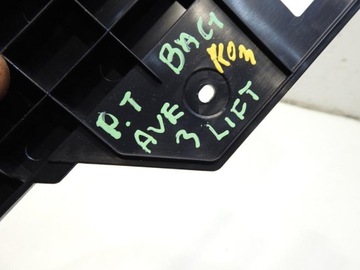 фото thumb №8, Кріплення бардачка багажника правий зад toyota avensis iii t27 універсал