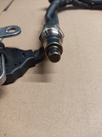 фото thumb №5, Датчик датчик nox mercedes herth+ buss 70680202