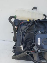 фото thumb №8, Renault zoe 11-18 комплект радиатор перед радиаторов 214819480r