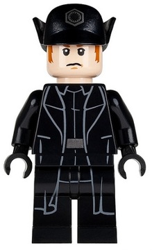 LEGO Star Wars Командный шаттл Кайло Рен 75104