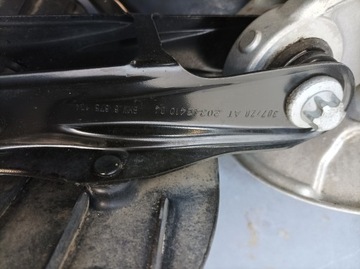 фото thumb №10, Bmw 5 g30 поворотный кулак ступица зад правая рычаги