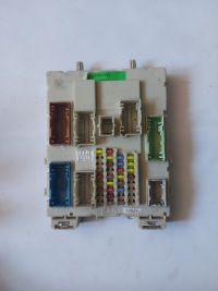 Купити Коробка запобіжників ford focus mk3 av6n-14a073-dk, фото thumb