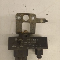 фото thumb №1, Блок керування модуль вентиляторів volkswagen fox 1j0919506m