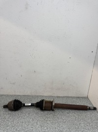 Приводной вал правый  перед volvo v40 2 2012-2018 2.0 t3 механическая коробка передач 31437517 Недорого, фото thumb