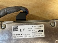 фото thumb №3, Камера заднего вида range rover velar l560 оригинальный номер j8a2-19h406-bf