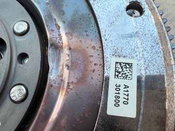 фото thumb №10, Mercedes c63s amg w205 колесо маховики двомасовий оригінал