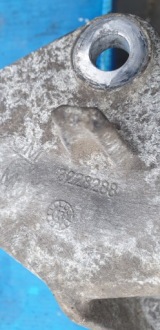 Opel insignia a 2.0 cdti кронштейн кронштейн кронштейн двигуна 13228288 в Україні, фото thumb