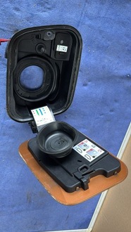 фото thumb №12, Крышка зарядки renault captur ii 781200503r состояние jak новый