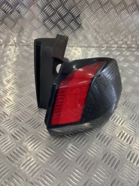 фото thumb №1, Лампа правий задня w крила peugeot 5008 ii 16-