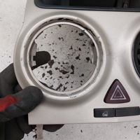 фото thumb №3, Opel corsa d рамка середня обдув дисплея радіо 13284430 565412769