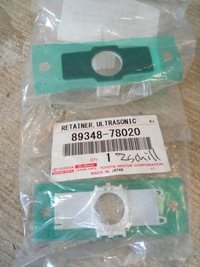 фото thumb №1, Крепление корзина pdc lexus ct200h угловой 89348-78020 новый оригинал.