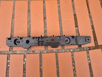 фото thumb №1, Nissan x-trail t33 rogue 22- направляющая кронштейн кронштейн бампера задняя rh