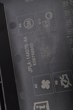 фото thumb №6, Range rover l494 3.0 sdv6 коробка предохранителей