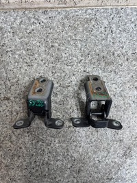 фото thumb №1, Петля петлі двері правий перед cx30 cx-30 2019-25 46g пара