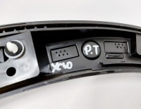 фото thumb №7, Volvo xc40 22r. молдинг накладка na крила правий задня 31448329