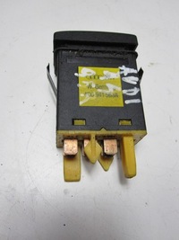 фото thumb №14, Вимикач світла протитуманних audi a4 b5 95r