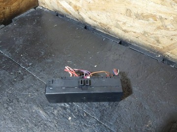 фото thumb №7, Рамка / модуль запобіжників mercedes-benz a0005400072