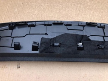 фото thumb №9, Отделка задней крышки багажника audi e-tron 50