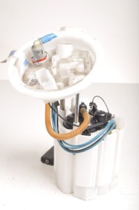 фото thumb №1, Bmw f40 1.5 насос пального 7300472 20r