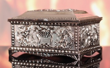 Посеребренная ПОДАРОЧНАЯ КОРОБКА