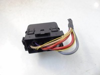 фото thumb №3, Коробка реле renault clio iv 8200222933