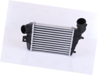 Купити Радіатор інтеркулер - nissens 96698, фото thumb