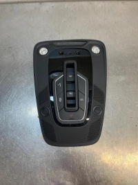Купить Лампа обшивки потолка освещение audi q5 2 80a рестайлинг  s-line 4k0959728a, фото thumb