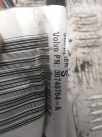 фото thumb №3, Пряжка поперечина правий перед volvo s-80