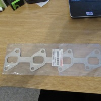 фото thumb №1, Прокладка колектор випускний avensia t 25