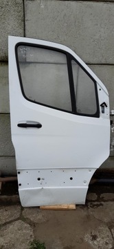 фото thumb №1, Дверь правый перед комплектные mercedes sprinter w907