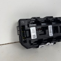 фото thumb №6, Модуль блок запобіжників bmw 220i f22 oem номер оригінал 9337879