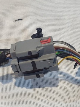 фото thumb №12, Джгут підлокітника сидіння оригінальний номер av6t-14b079 av6t-15k857 ford c-max mk2