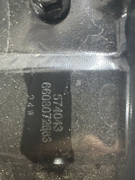 фото thumb №11, Volvo ex30- кронштейн кріплення балка ременя перед