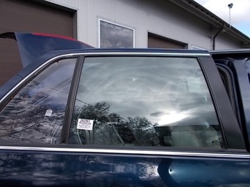 фото thumb №1, Cadillac dts 06-11r стекло дверная правый зад большая
