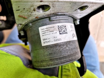 фото thumb №5, Насос abs jumpy expert iii proace vivaro c 2.0 9840461080