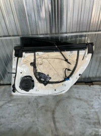 фото thumb №2, Двері праве задні maserati quattroporte 2016