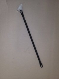 фото thumb №1, Volvo xc90 ii -кронштейн розпірка поперечина права/ліва