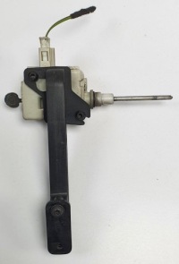 фото thumb №1, Привод крышка заливной mercedes w169 a2038201997