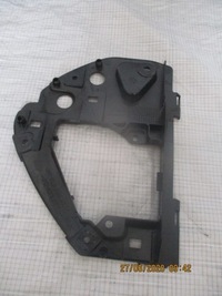 фото thumb №5, Рамка предохранителей audi a3 8l leon 8l0858387a