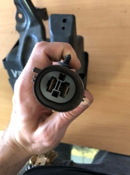 фото thumb №4, Volvo c30 акумулятор старт сплав 31296667