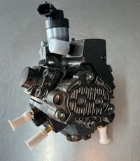 фото thumb №1, Насос впрыскивающий новая bosch 0445010234 opel renault 2.3 2.0 movano master