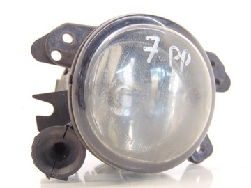 фото thumb №15, Галоген лівий перед злегка пошкоджений. mercedes c клас