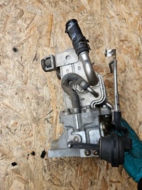 фото thumb №7, Радіаторів вихлопних газів egr vw touareg 5.0 tdi 07z131063